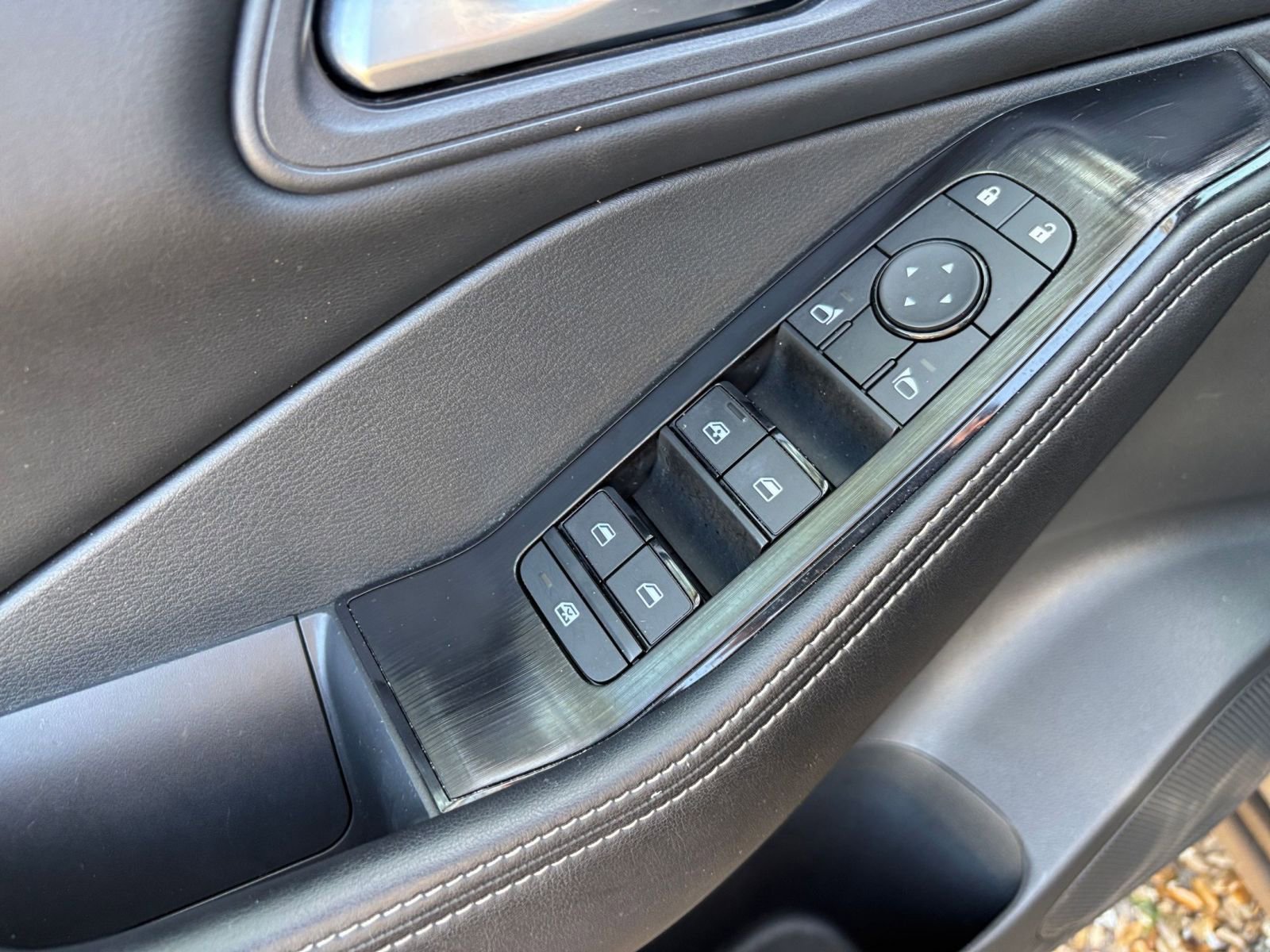 Thumbnail: 2025 Nissan Rogue - 18