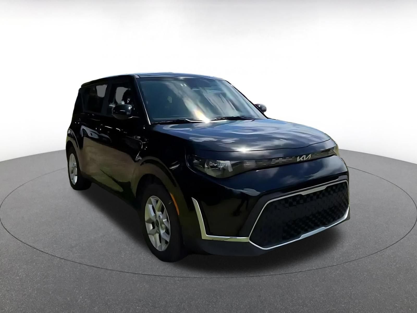 Thumbnail: 2025 Kia Soul - 3