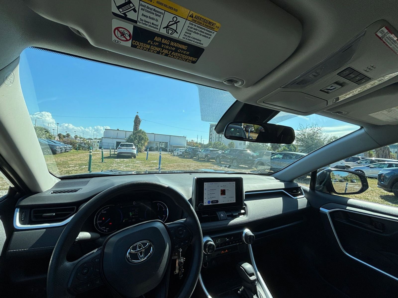 Thumbnail: 2025 Toyota RAV4 - 33