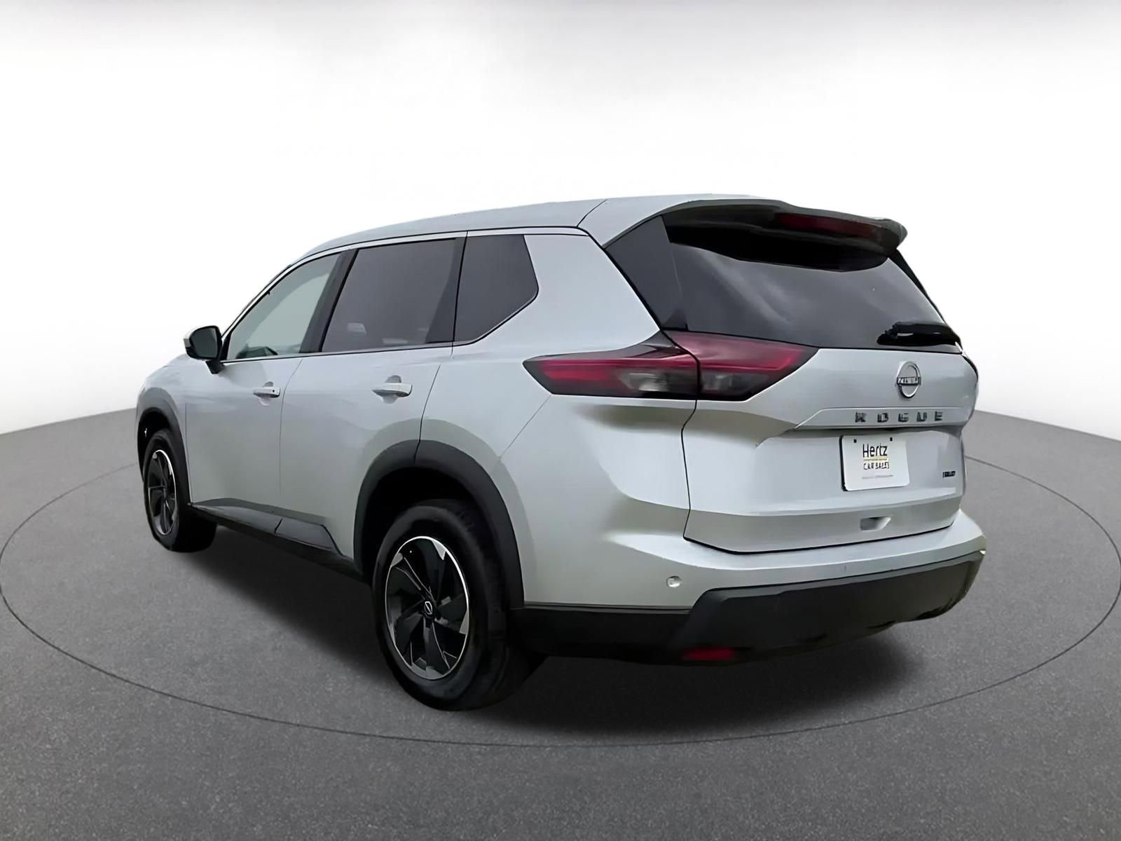Thumbnail: 2025 Nissan Rogue - 11