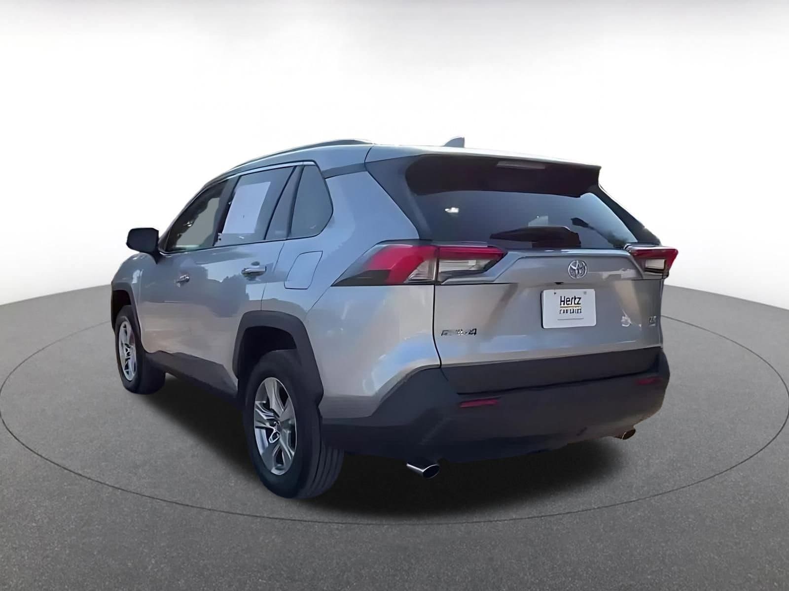 Thumbnail: 2025 Toyota RAV4 - 11