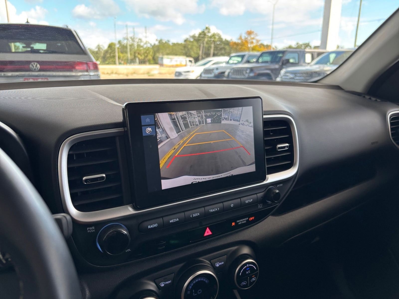 Thumbnail: 2025 Hyundai Venue - 28