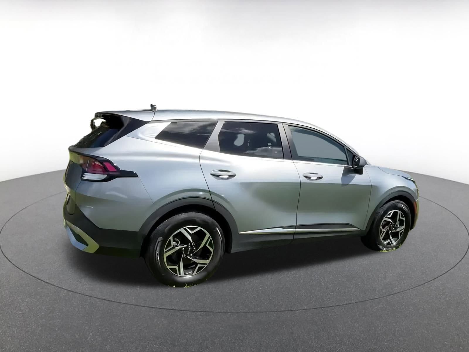 Thumbnail: 2024 Kia Sportage - 15