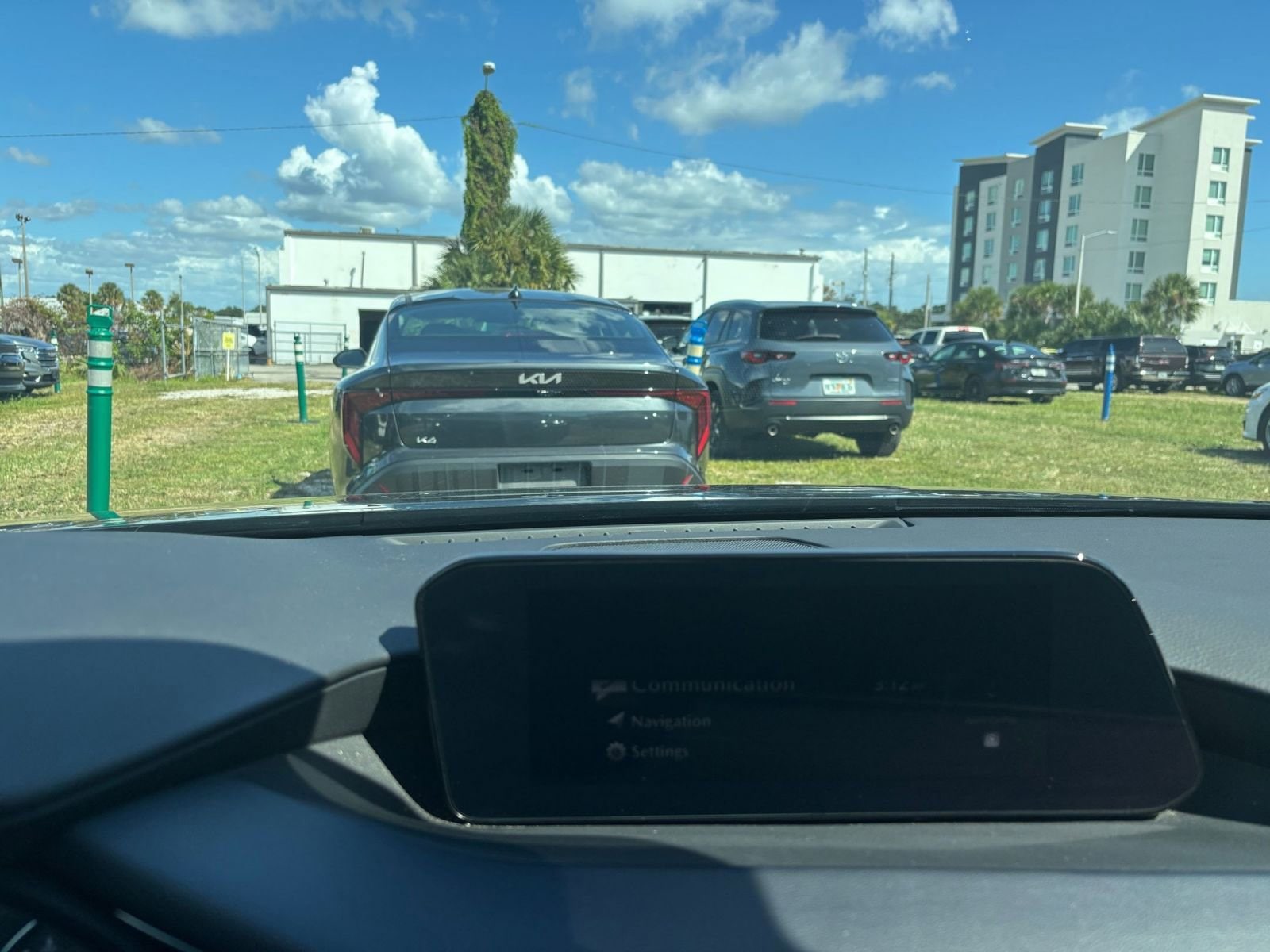 Thumbnail: 2025 Mazda Mazda3 - 18