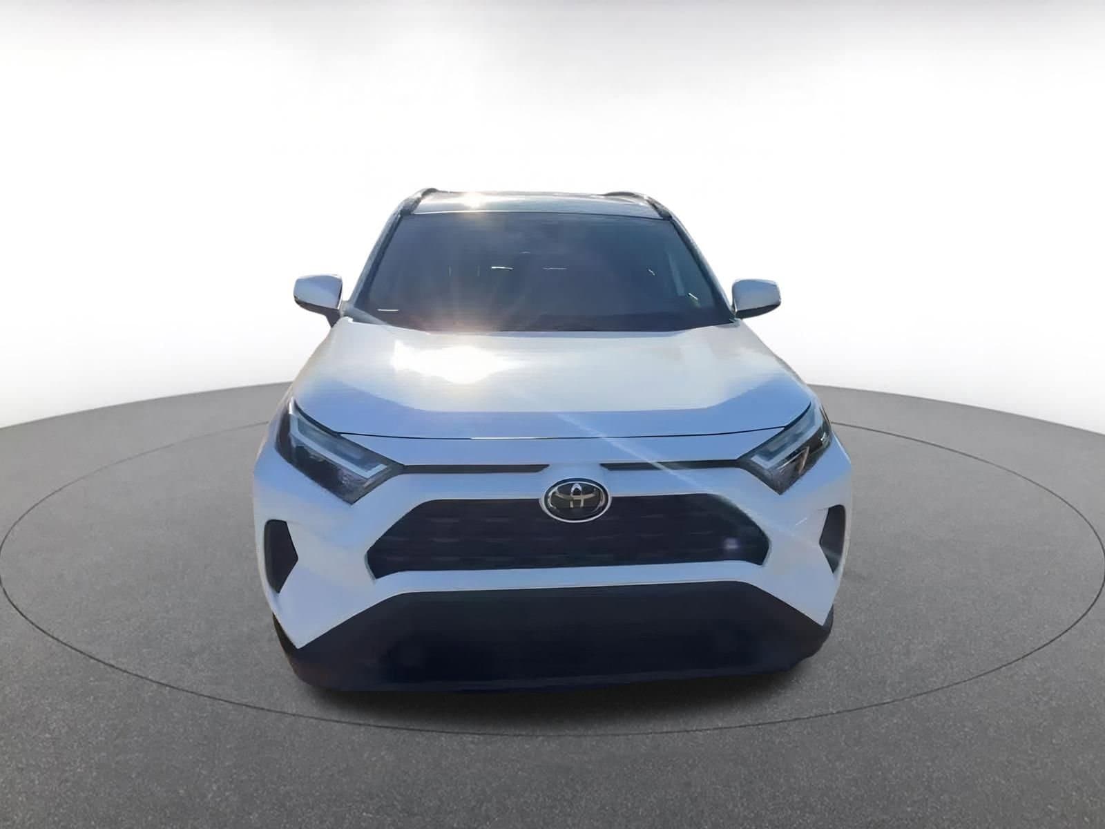 Thumbnail: 2025 Toyota RAV4 - 4