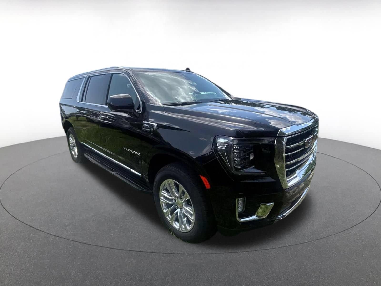 Thumbnail: 2024 GMC Yukon XL - 2