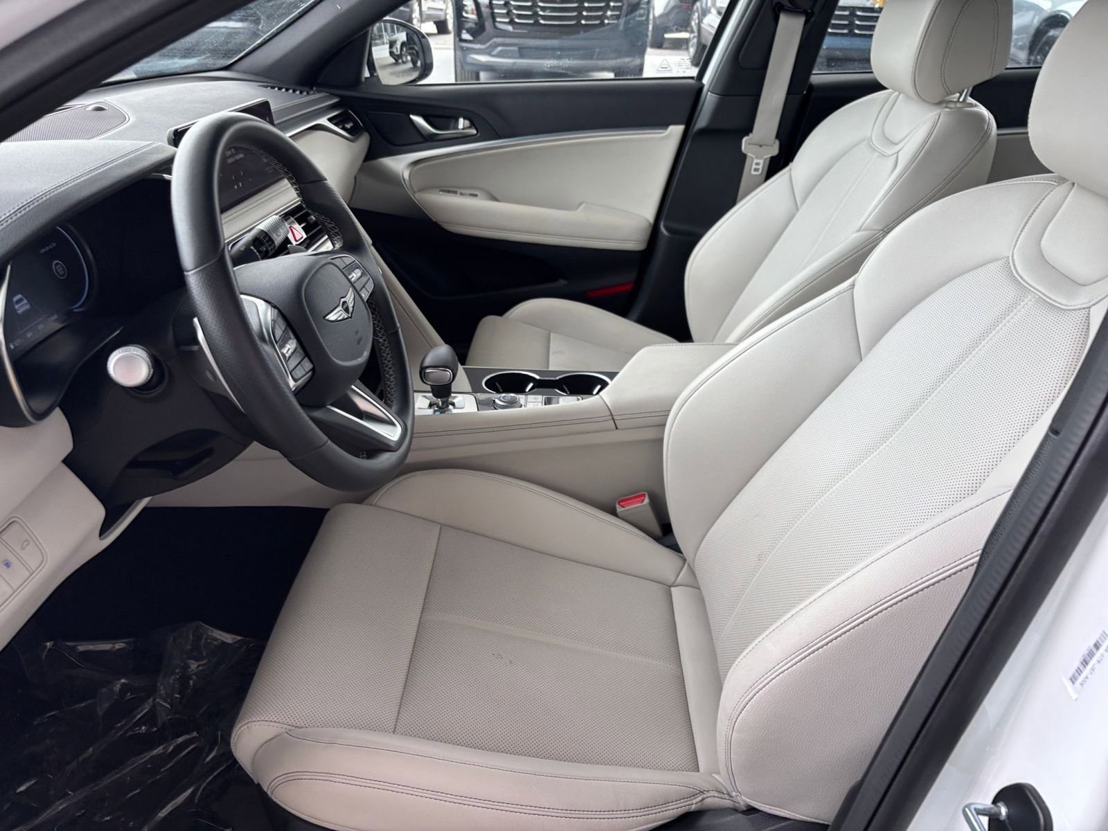 Thumbnail: 2025 Genesis G70 - 28