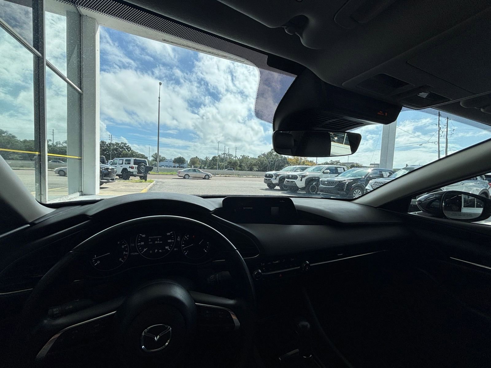 Thumbnail: 2025 Mazda Mazda3 - 32