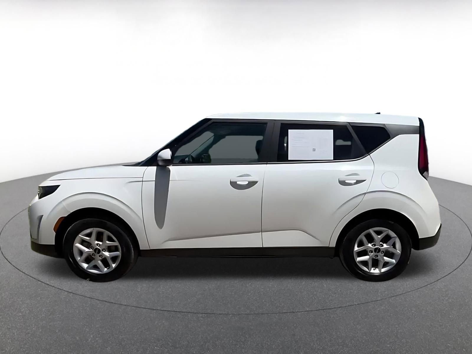 Thumbnail: 2025 Kia Soul - 9