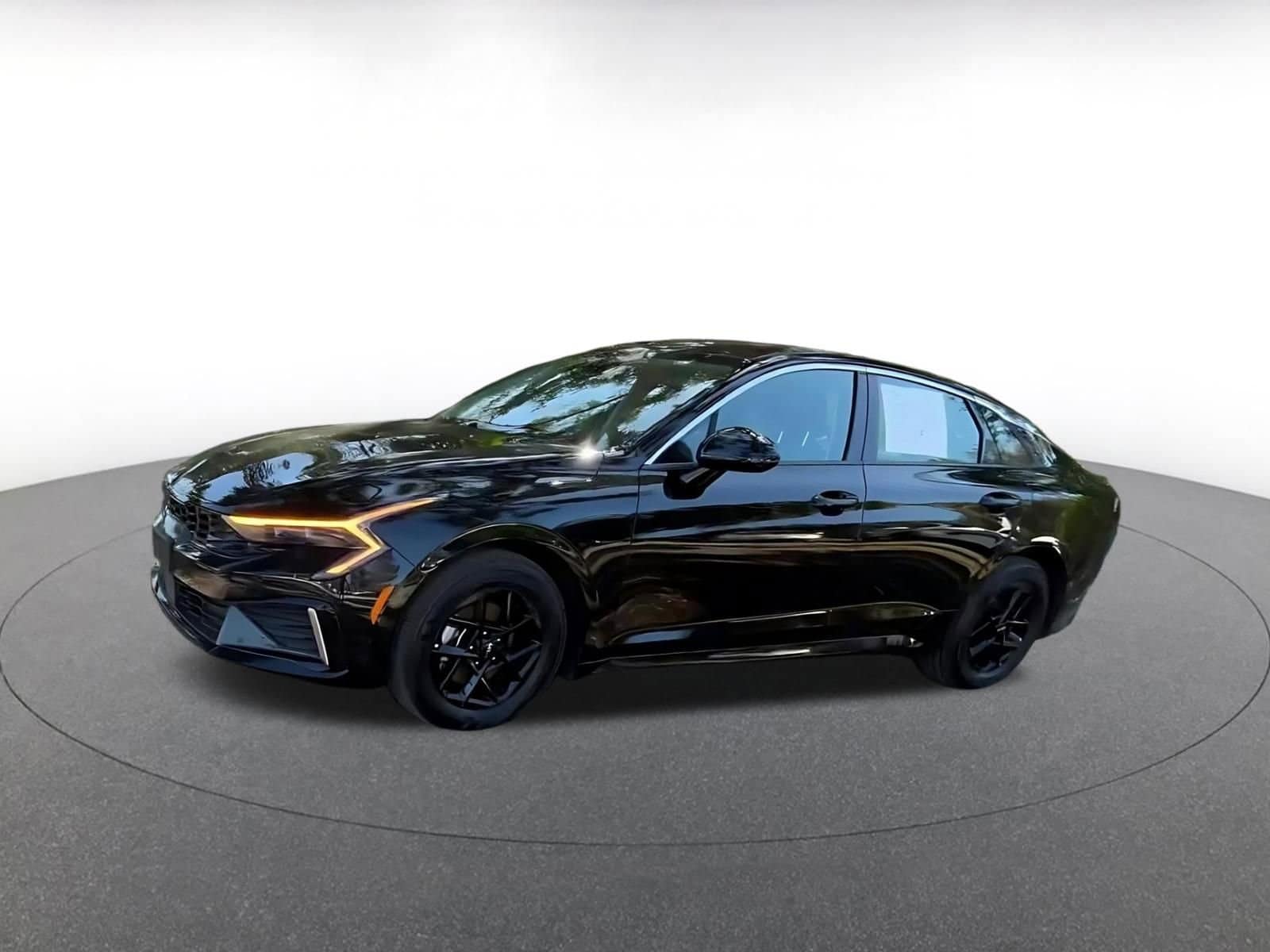 Thumbnail: 2025 Kia K5 - 8