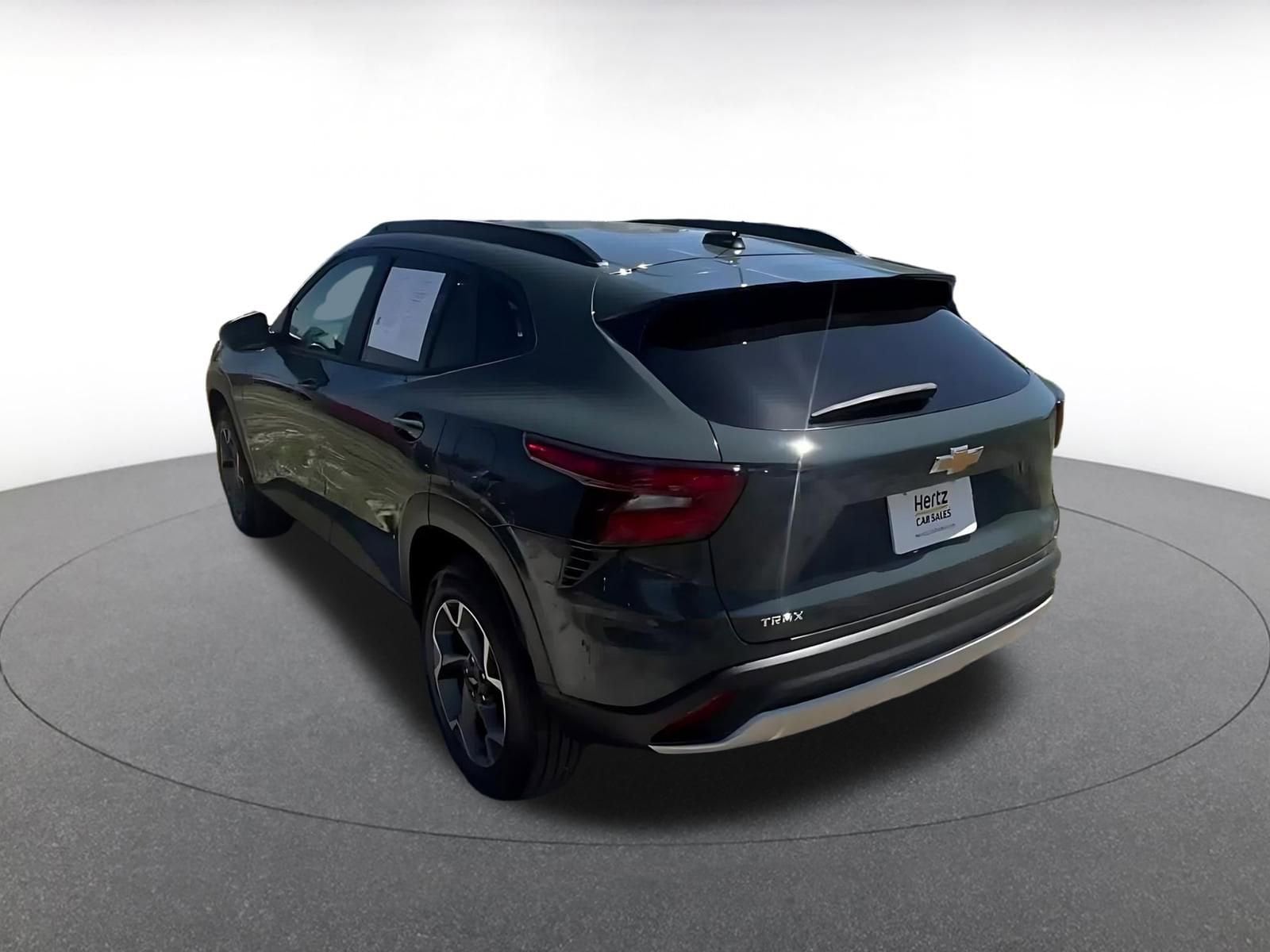 Thumbnail: 2025 Chevrolet Trax - 11