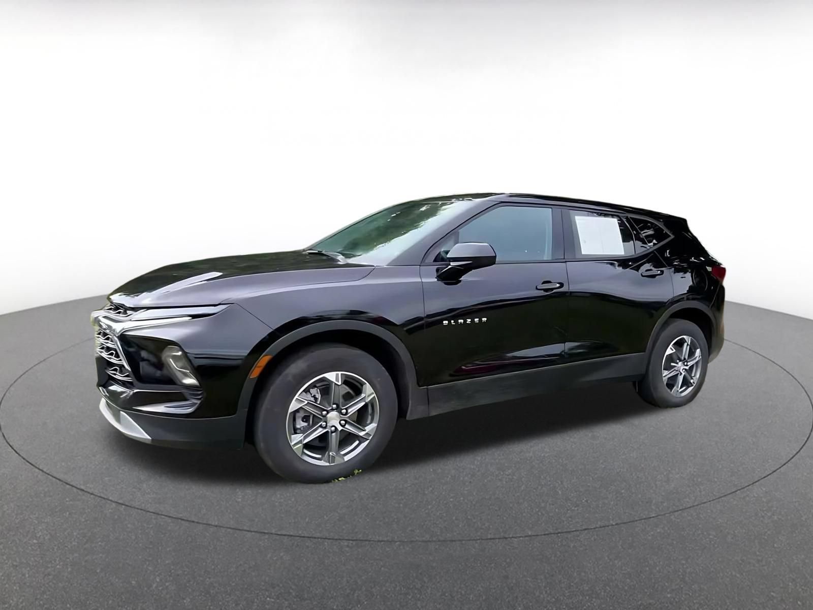Thumbnail: 2025 Chevrolet Blazer - 6