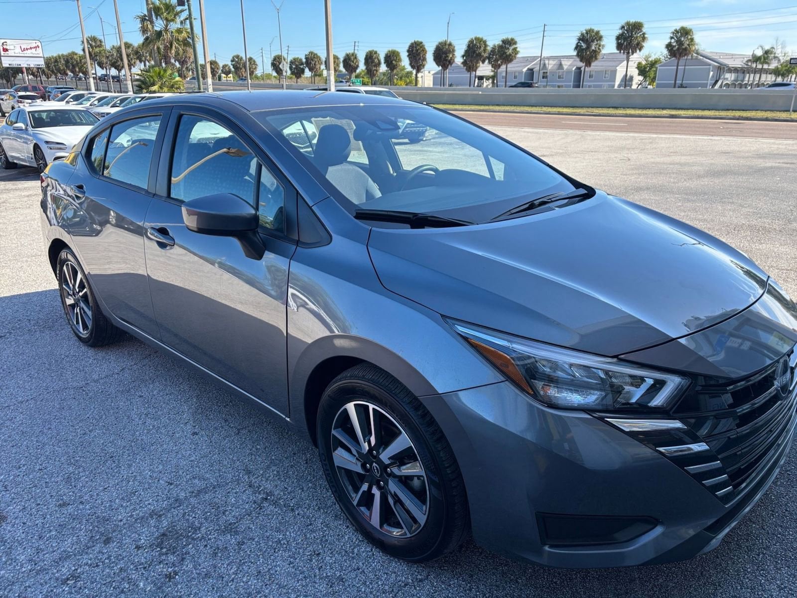2025 Nissan Versa Sedan SV