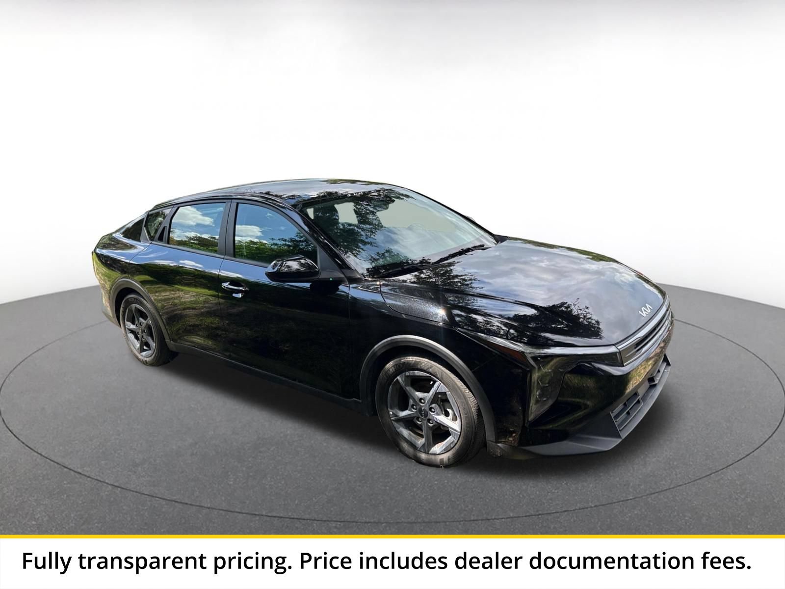 Thumbnail: 2025 Kia K4 - 1