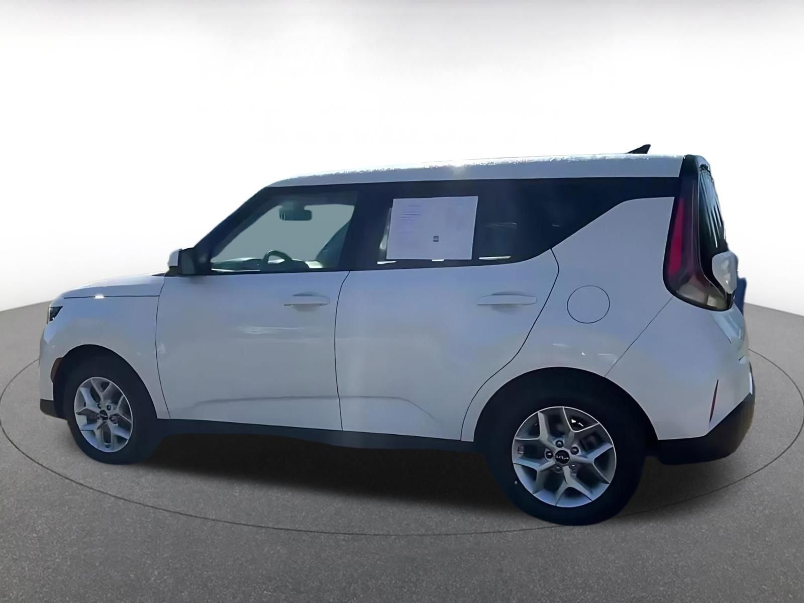 Thumbnail: 2025 Kia Soul - 10