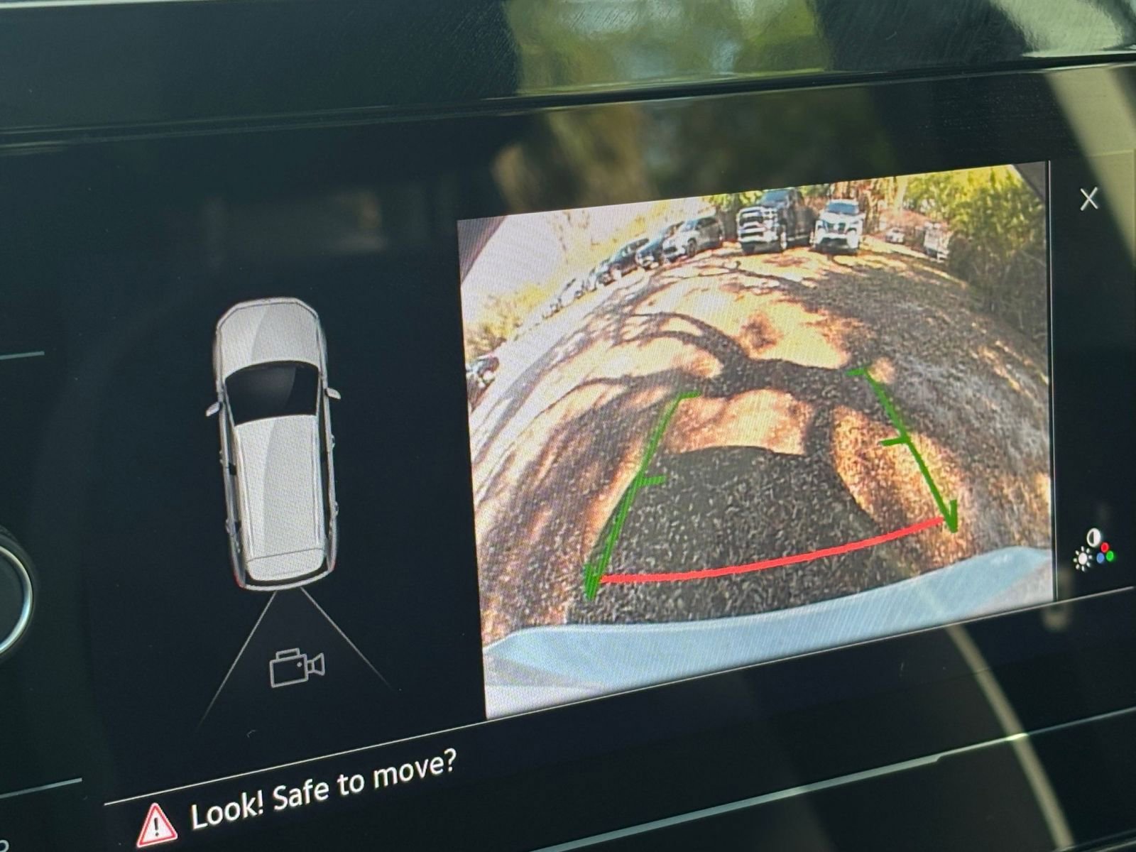 Thumbnail: 2025 Volkswagen Taos - 24