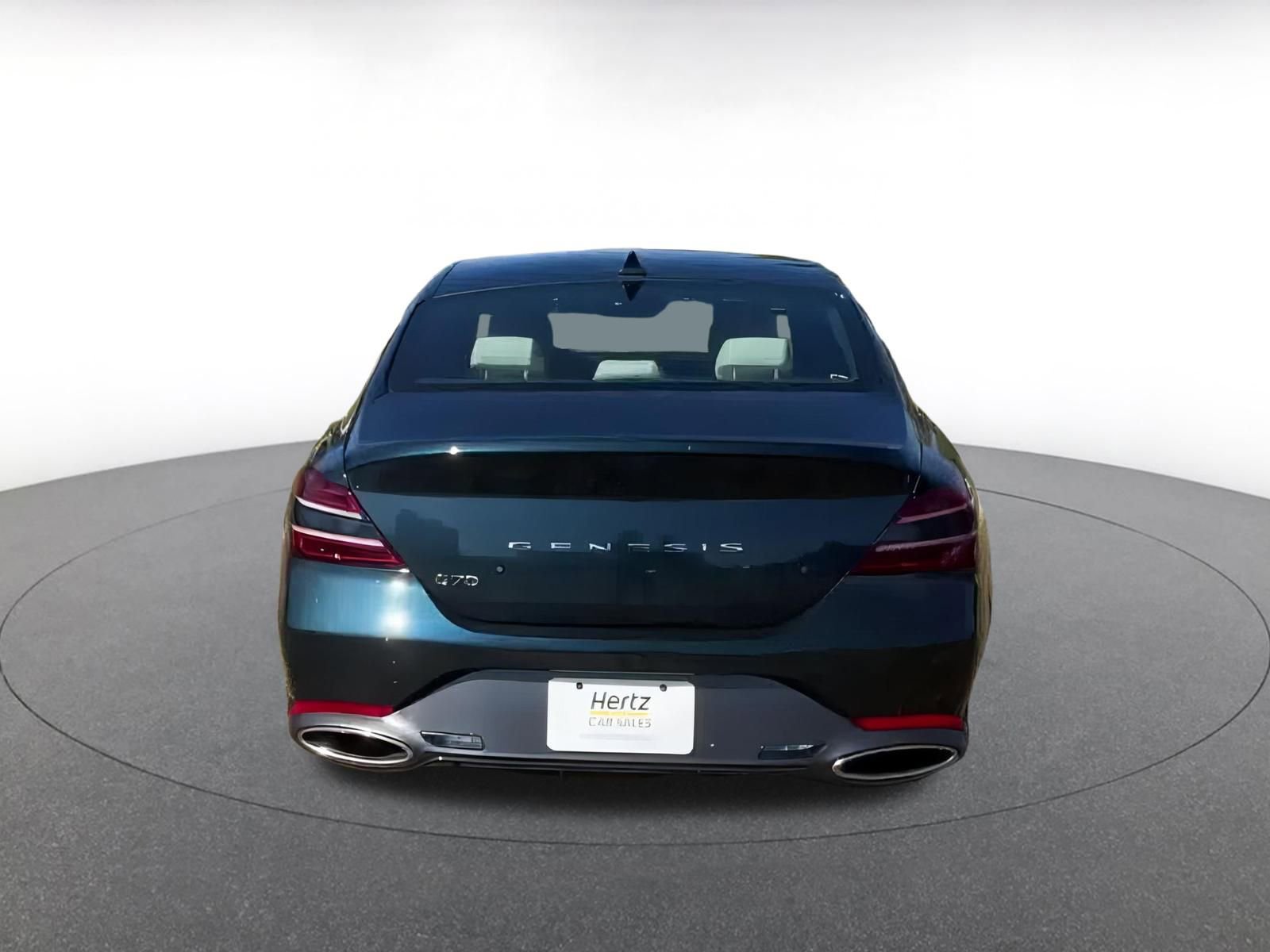 Thumbnail: 2025 Genesis G70 - 12