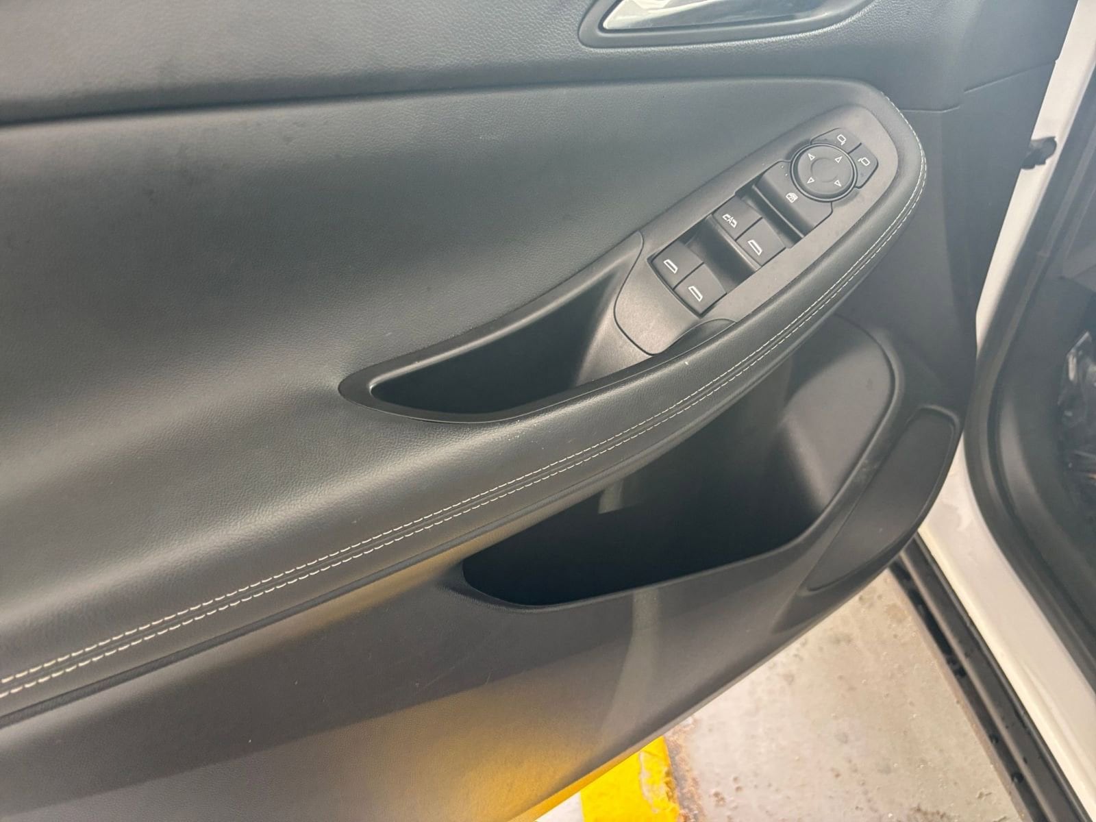 Thumbnail: 2025 Buick Encore GX - 20