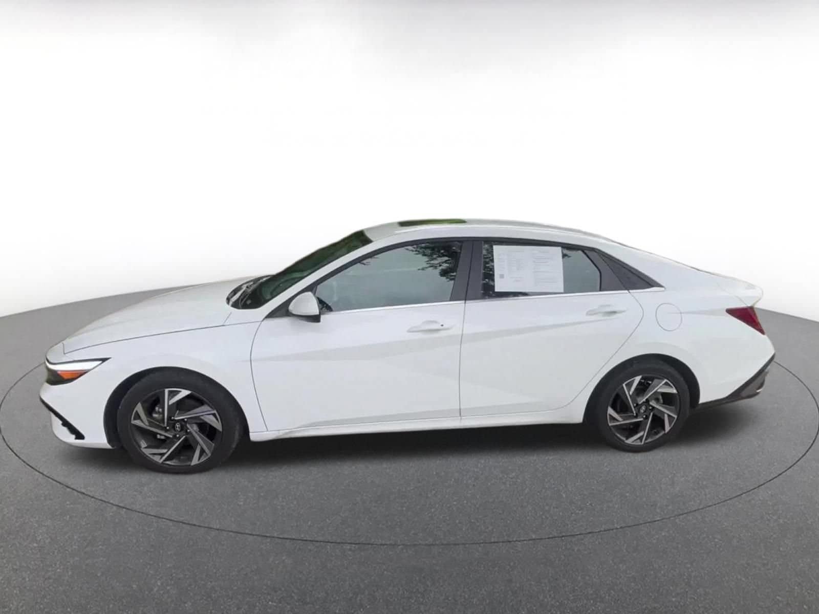 Thumbnail: 2025 Hyundai Elantra - 7