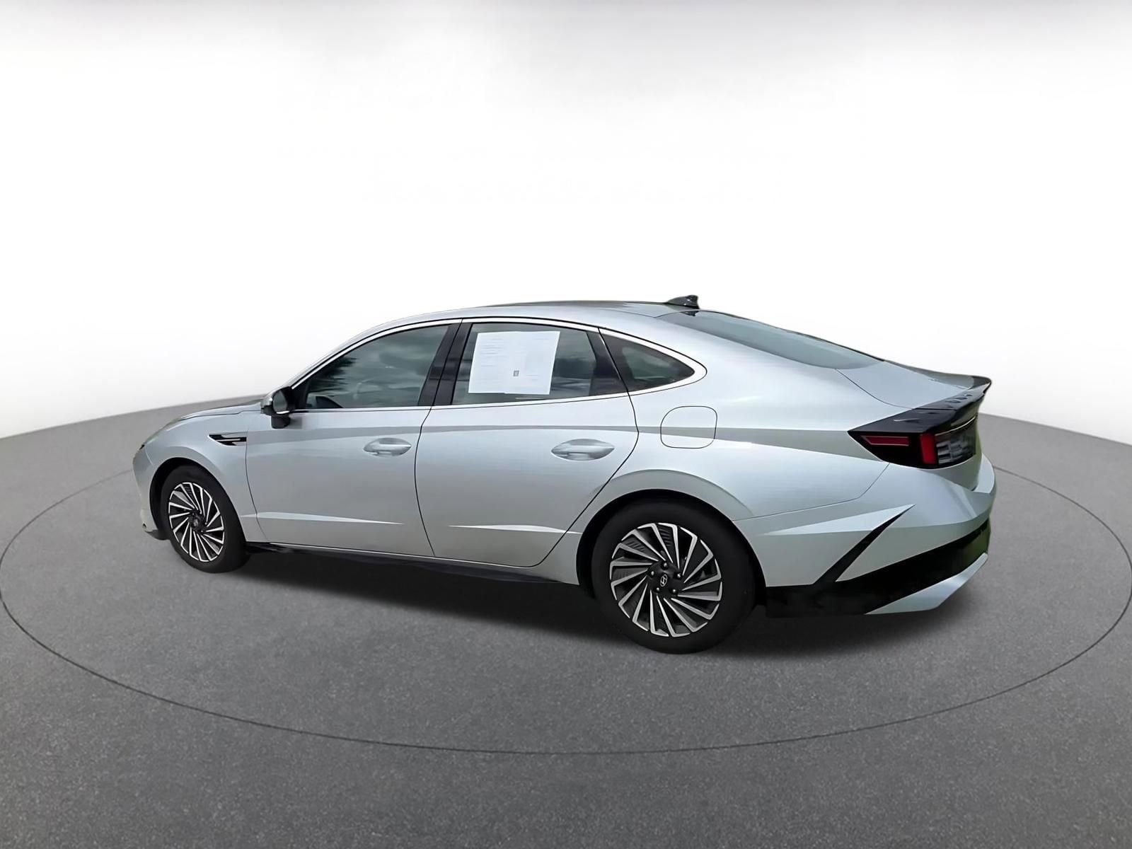 Thumbnail: 2025 Hyundai Sonata - 11