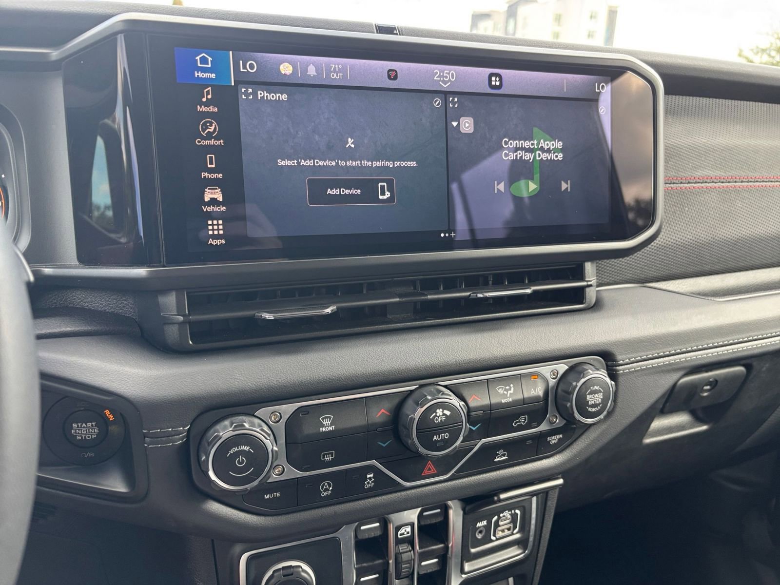 Thumbnail: 2025 Jeep Wrangler - 18