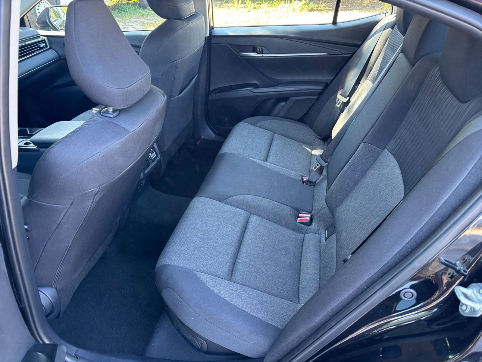 Thumbnail: 2025 Toyota Camry - 25