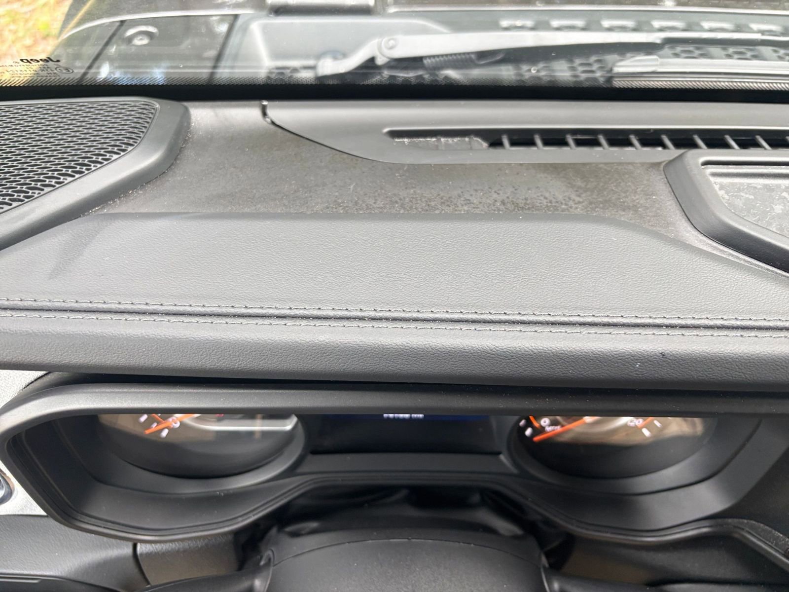 Thumbnail: 2025 Jeep Wrangler - 34