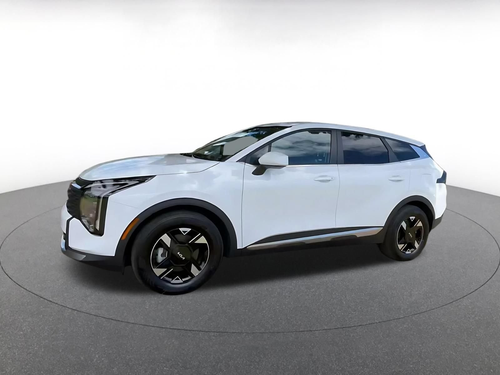 Thumbnail: 2026 Kia Sportage - 7