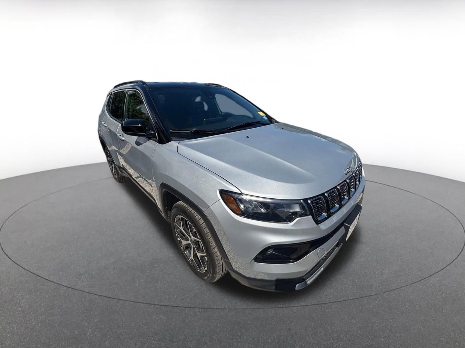 Thumbnail: 2025 Jeep Compass - 2