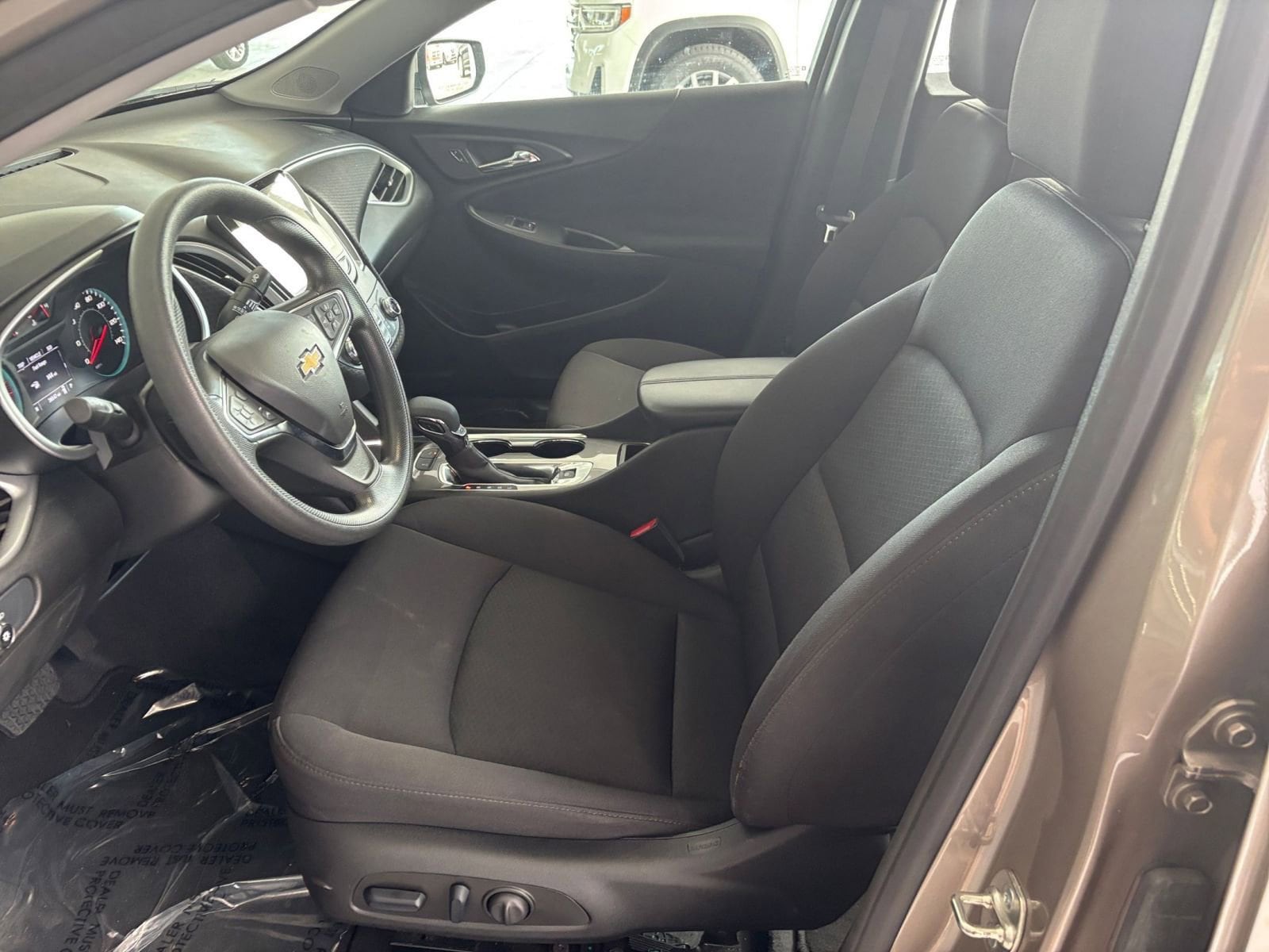 Thumbnail: 2024 Chevrolet Malibu - 27