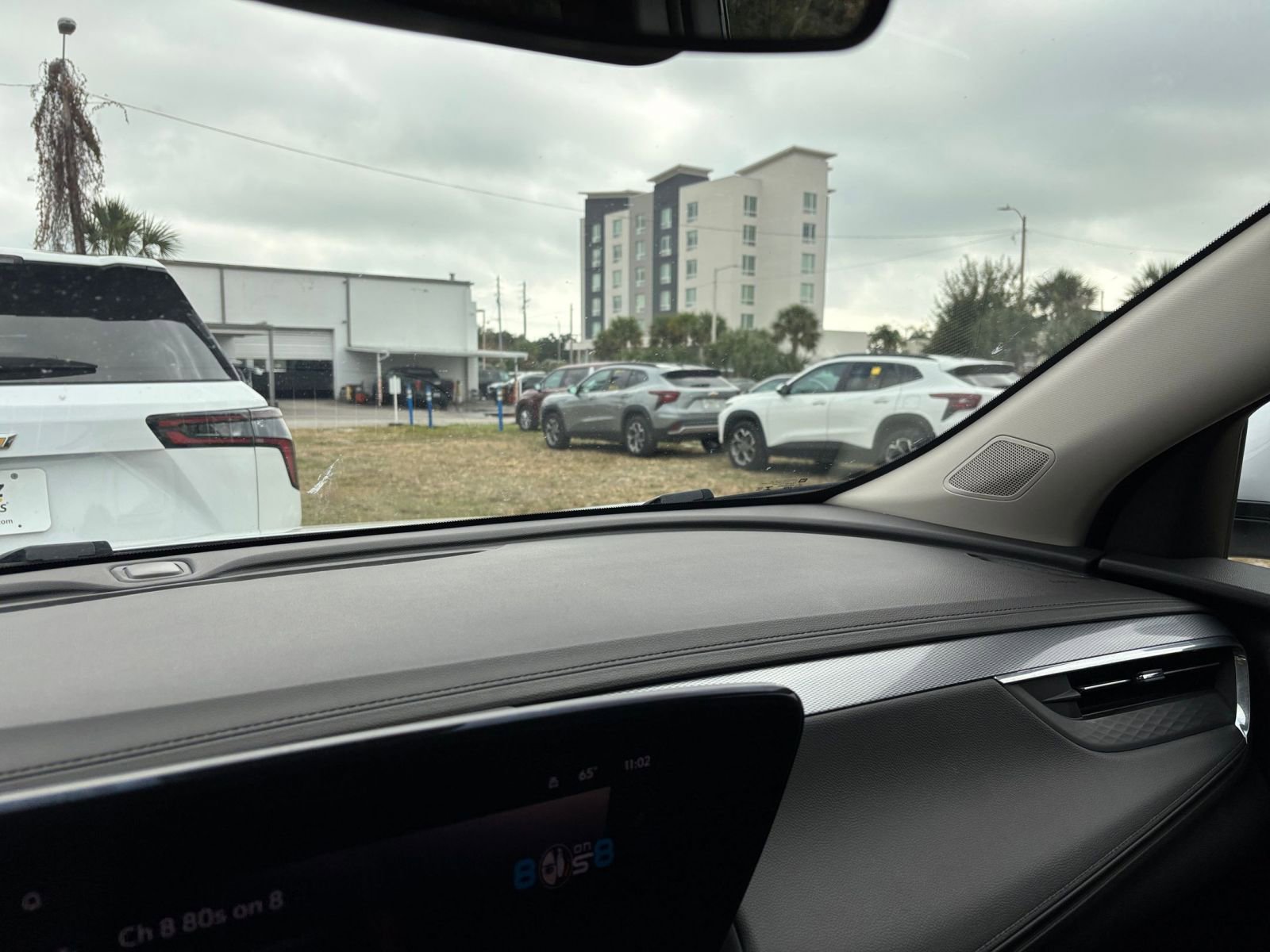 Thumbnail: 2025 Buick Encore GX - 35