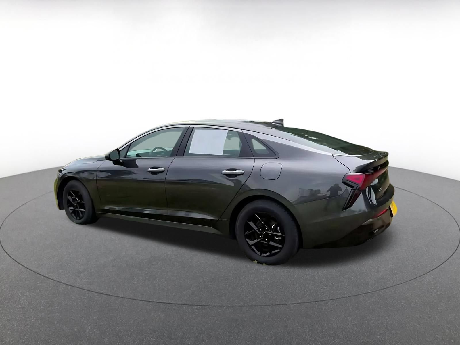 Thumbnail: 2025 Kia K5 - 12