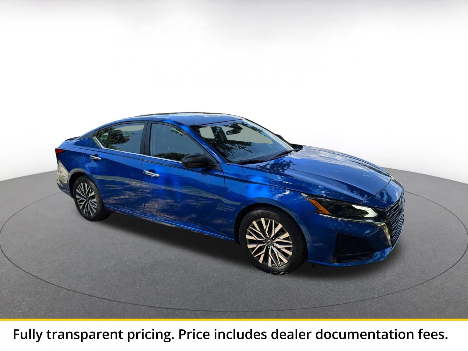 Thumbnail: 2025 Nissan Altima - 1