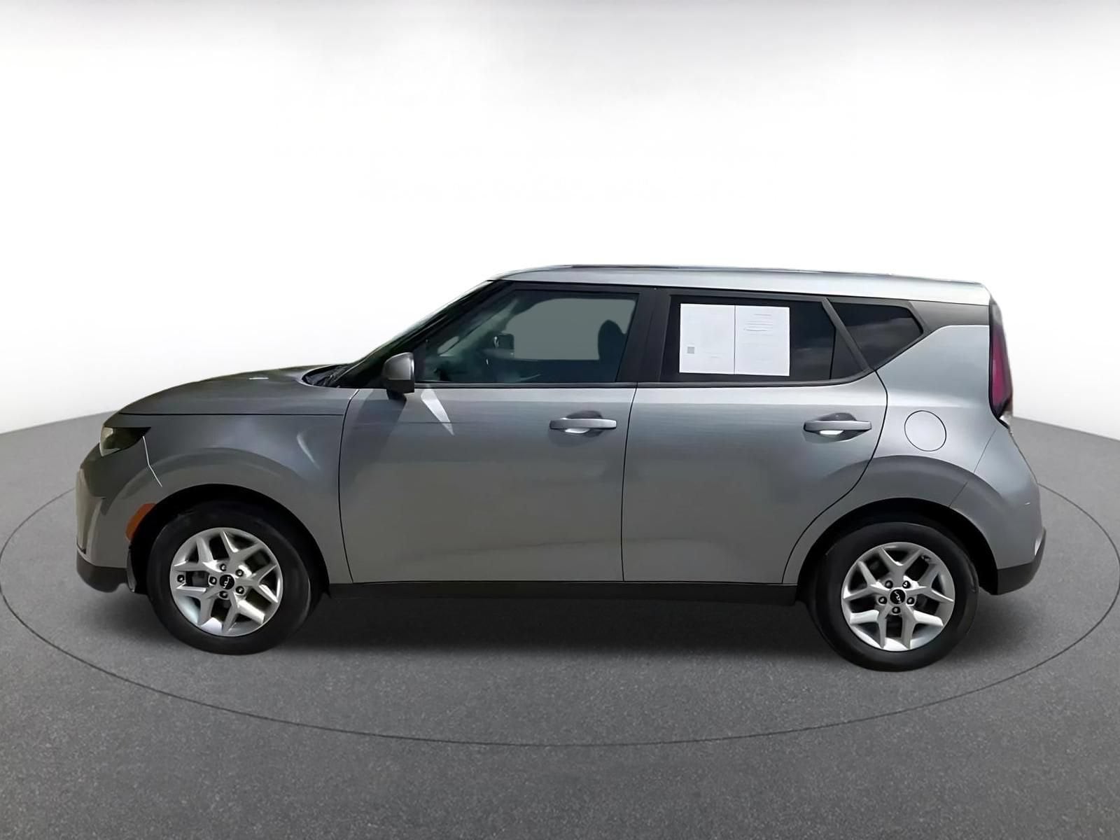 Thumbnail: 2025 Kia Soul - 8