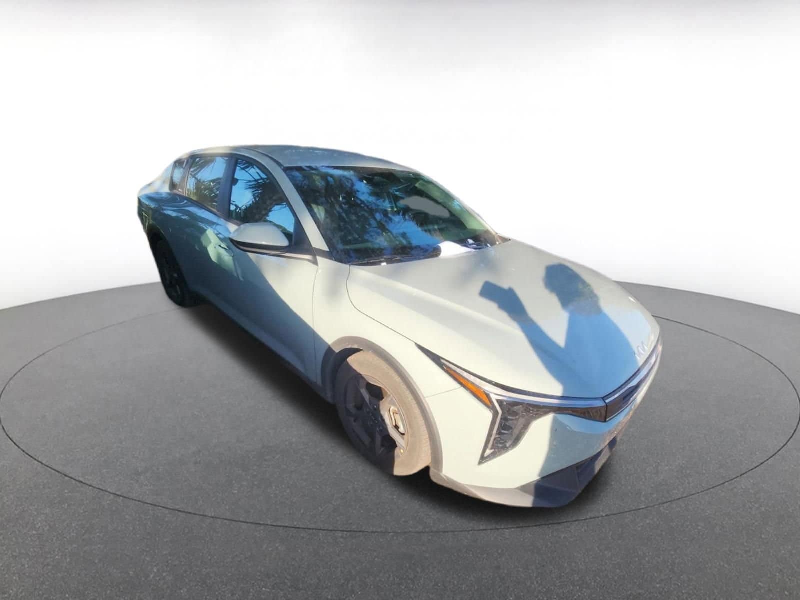 Thumbnail: 2025 Kia K4 - 1