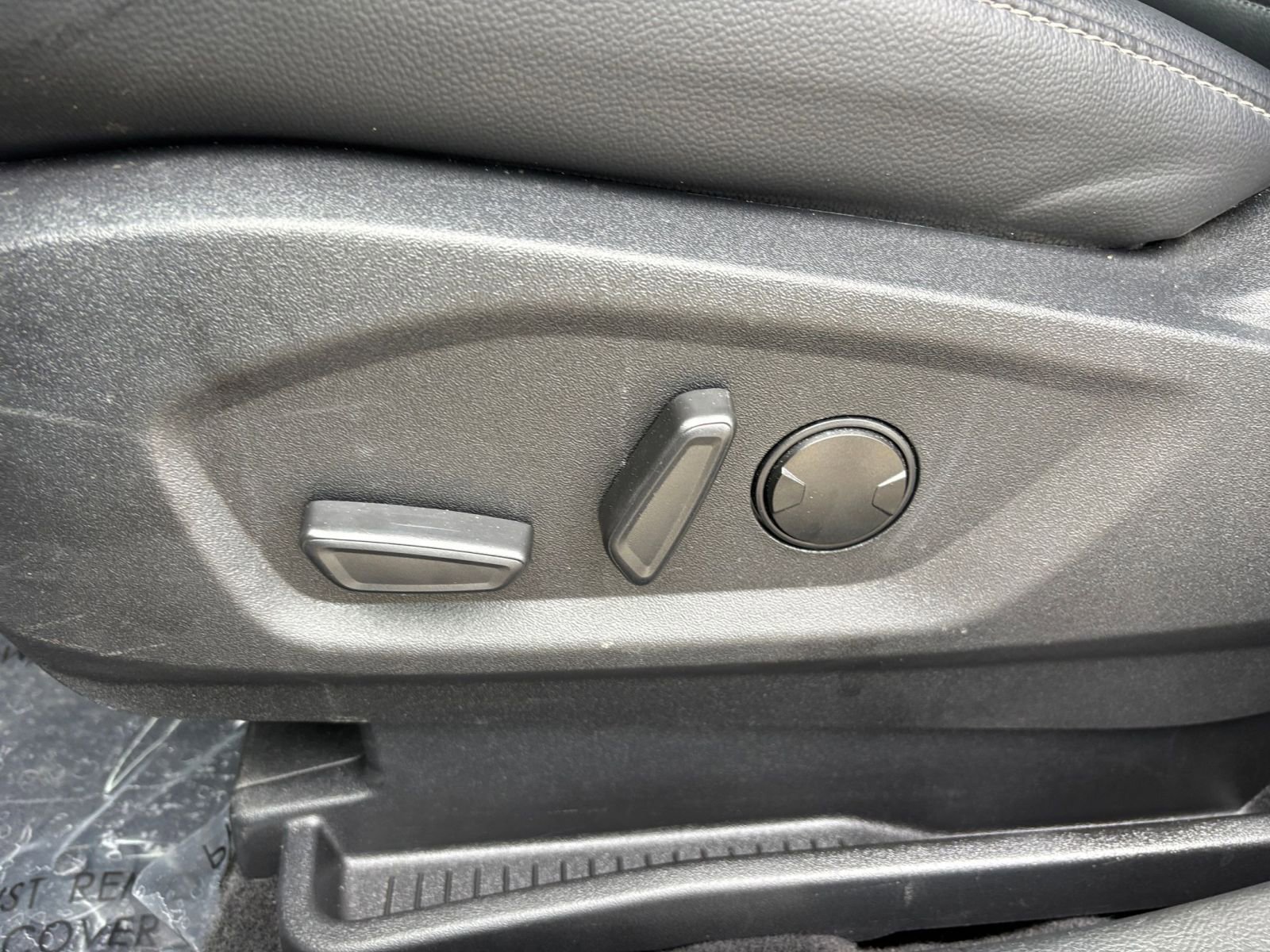 2024 Ford Edge SEL 18