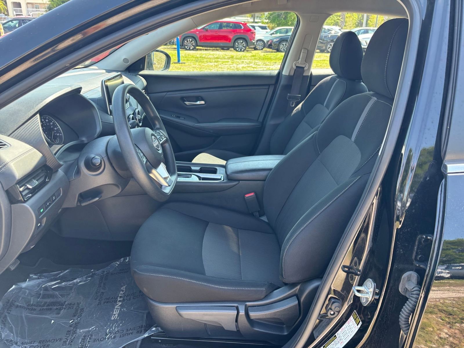 Thumbnail: 2025 Nissan Sentra - 27