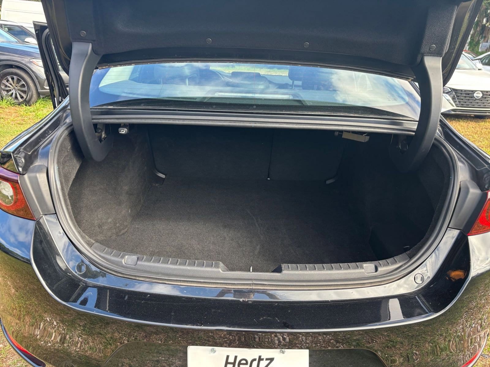 Thumbnail: 2025 Mazda Mazda3 - 30