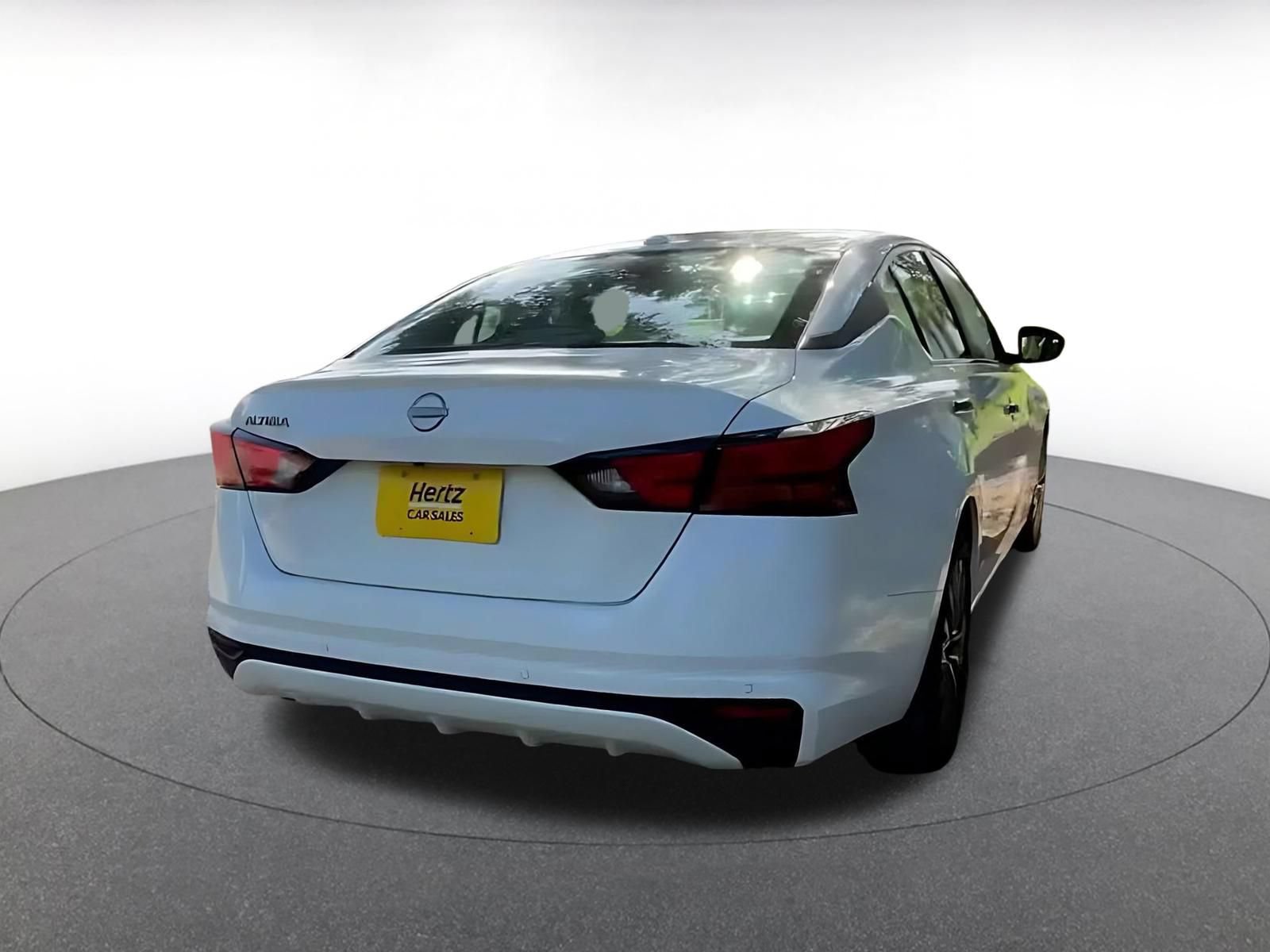 Thumbnail: 2025 Nissan Altima - 14