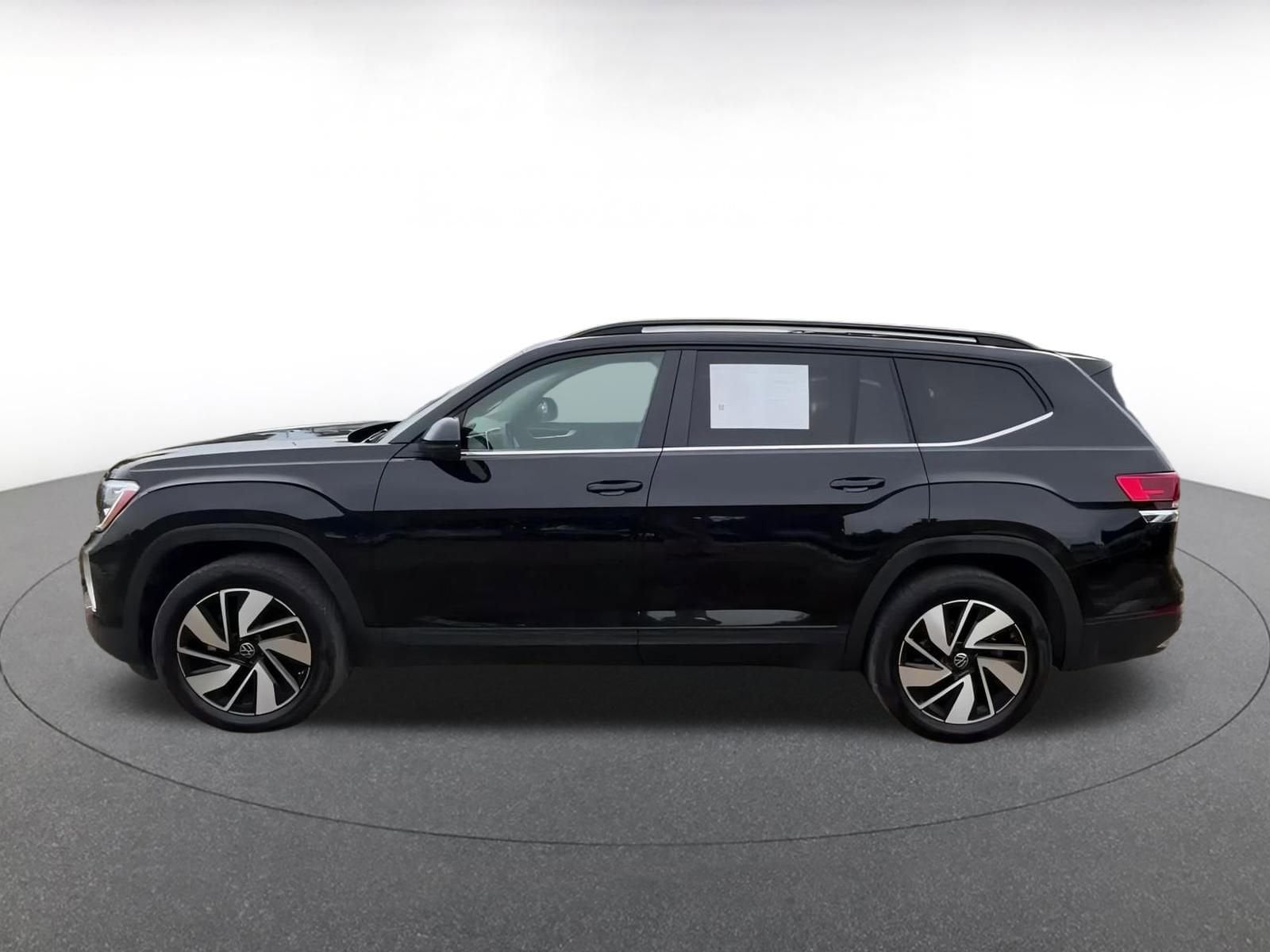 Thumbnail: 2025 Volkswagen Atlas - 11