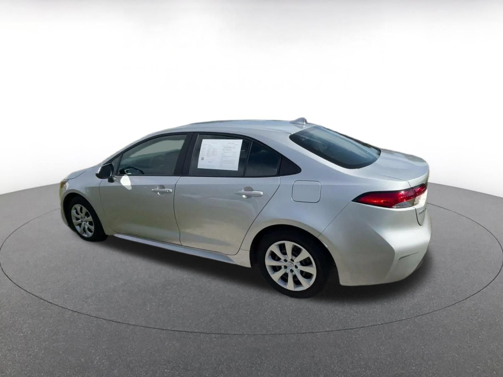Thumbnail: 2025 Toyota Corolla - 10