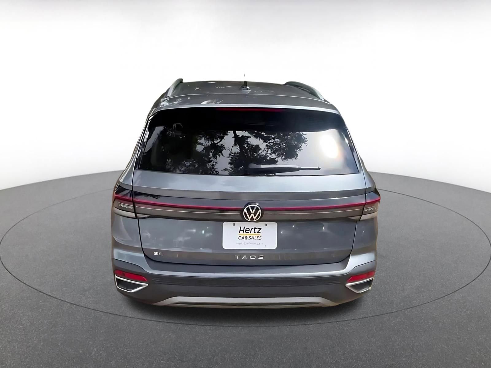 Thumbnail: 2025 Volkswagen Taos - 12