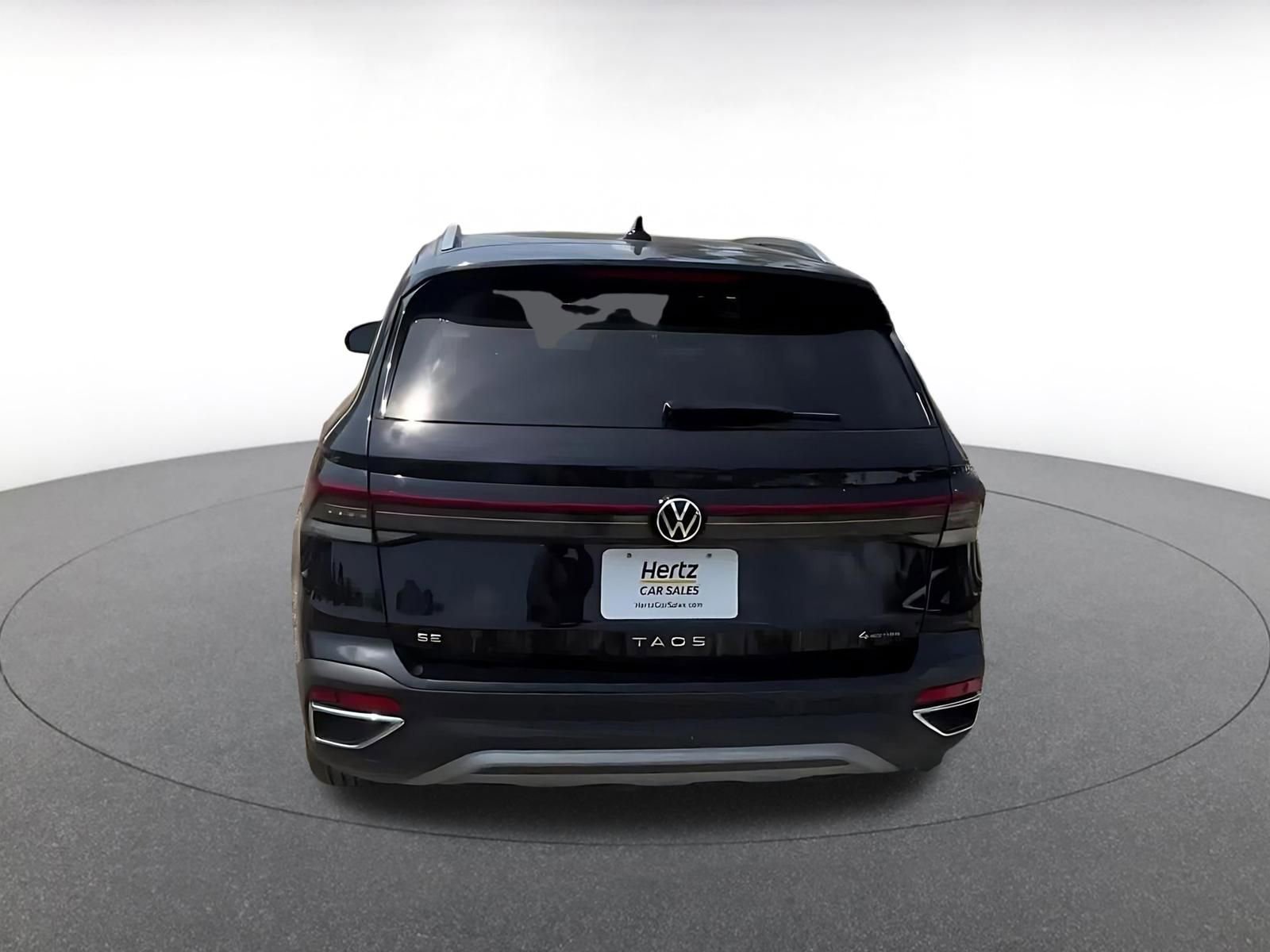 Thumbnail: 2025 Volkswagen Taos - 12