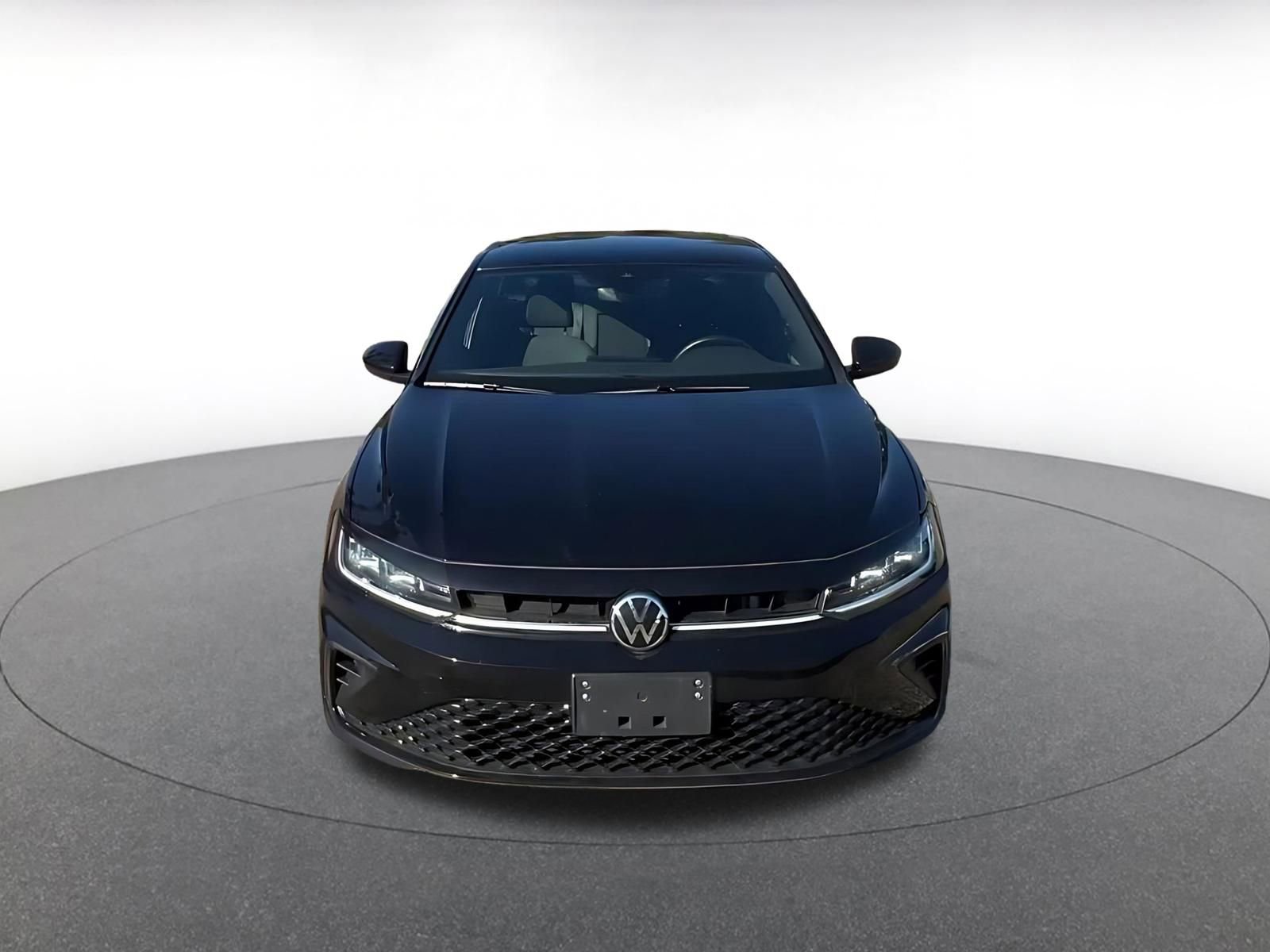 Thumbnail: 2025 Volkswagen Jetta - 4