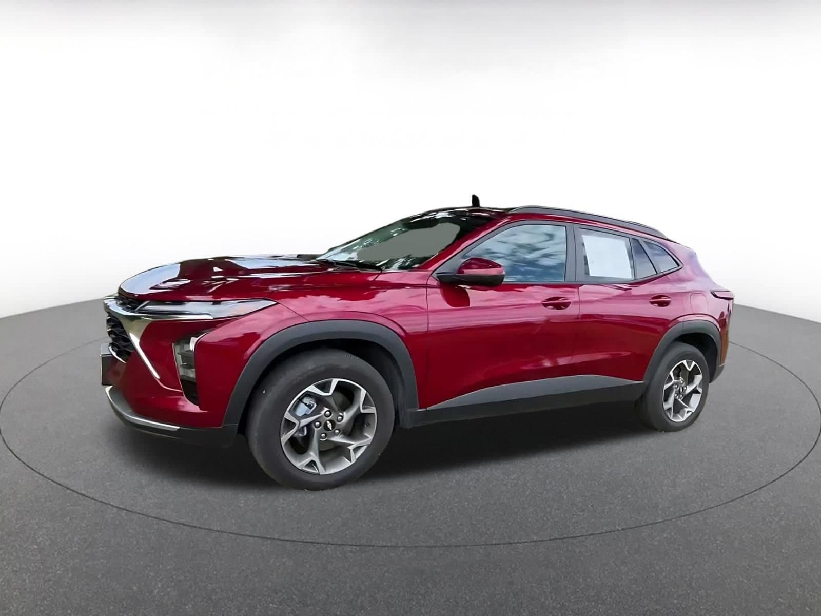Thumbnail: 2025 Chevrolet Trax - 7