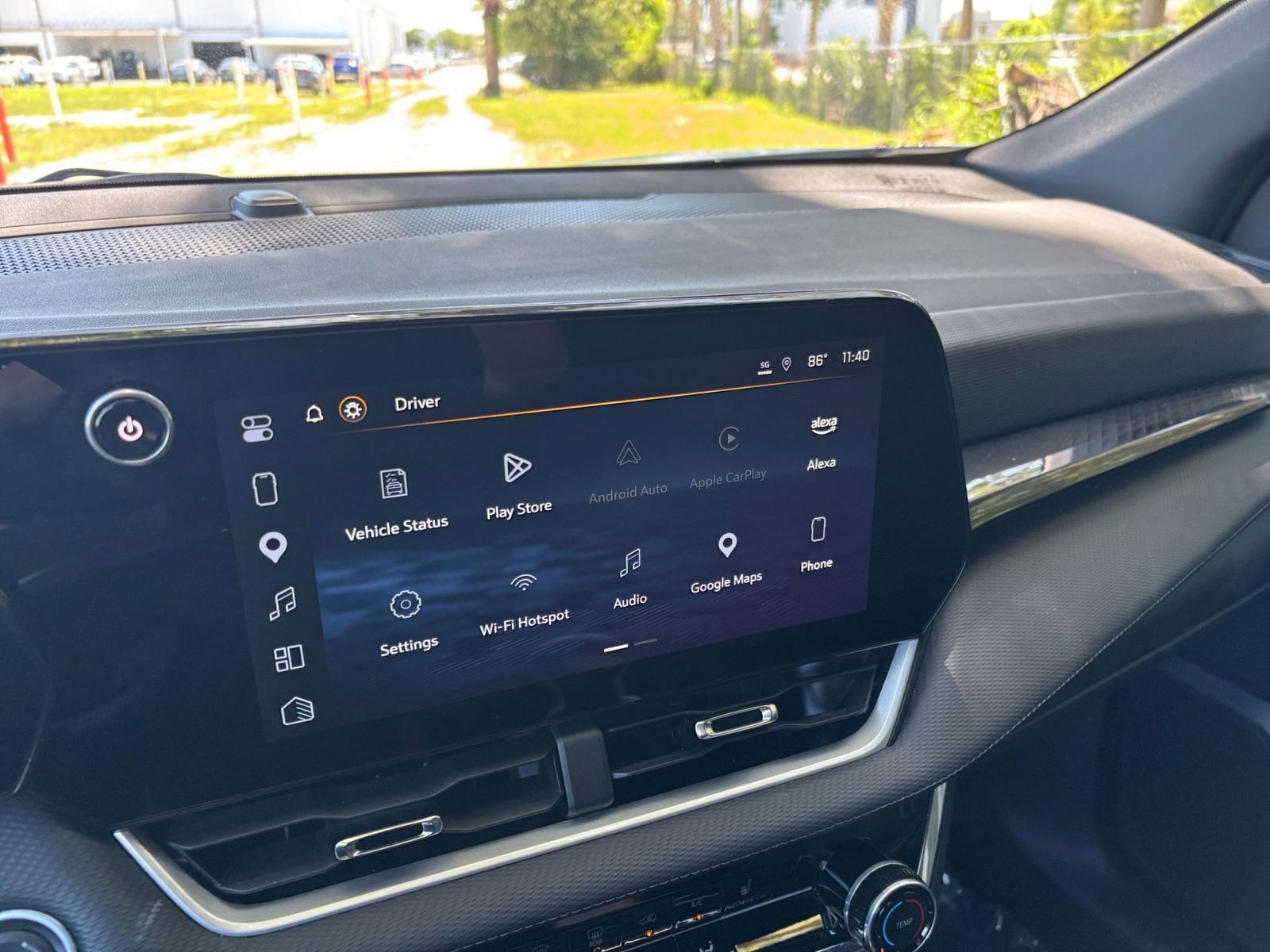 Thumbnail: 2025 Chevrolet Equinox - 21
