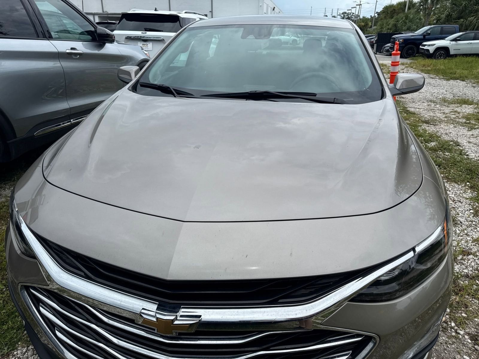 Thumbnail: 2024 Chevrolet Malibu - 3
