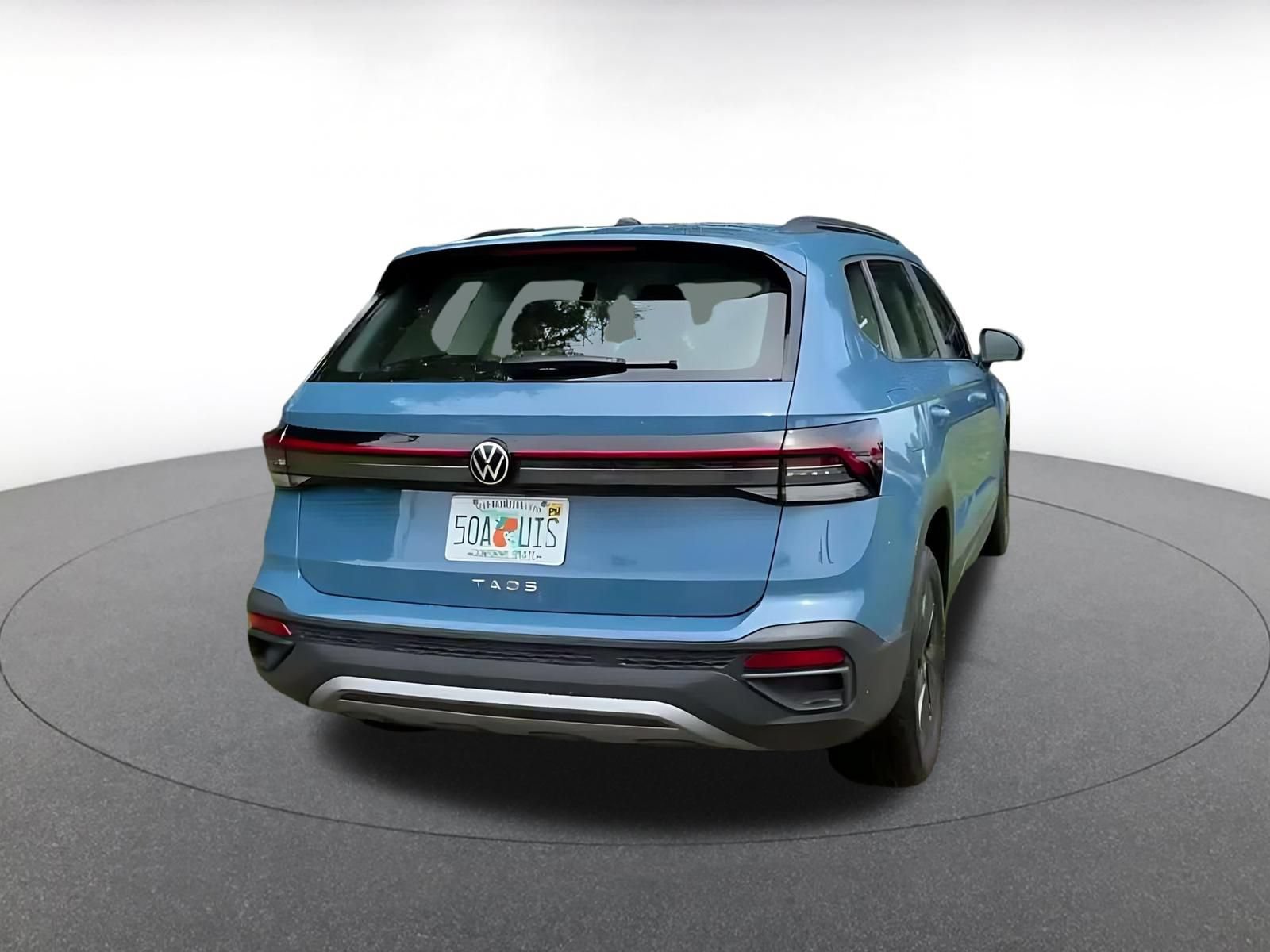 Thumbnail: 2026 Volkswagen Taos - 14