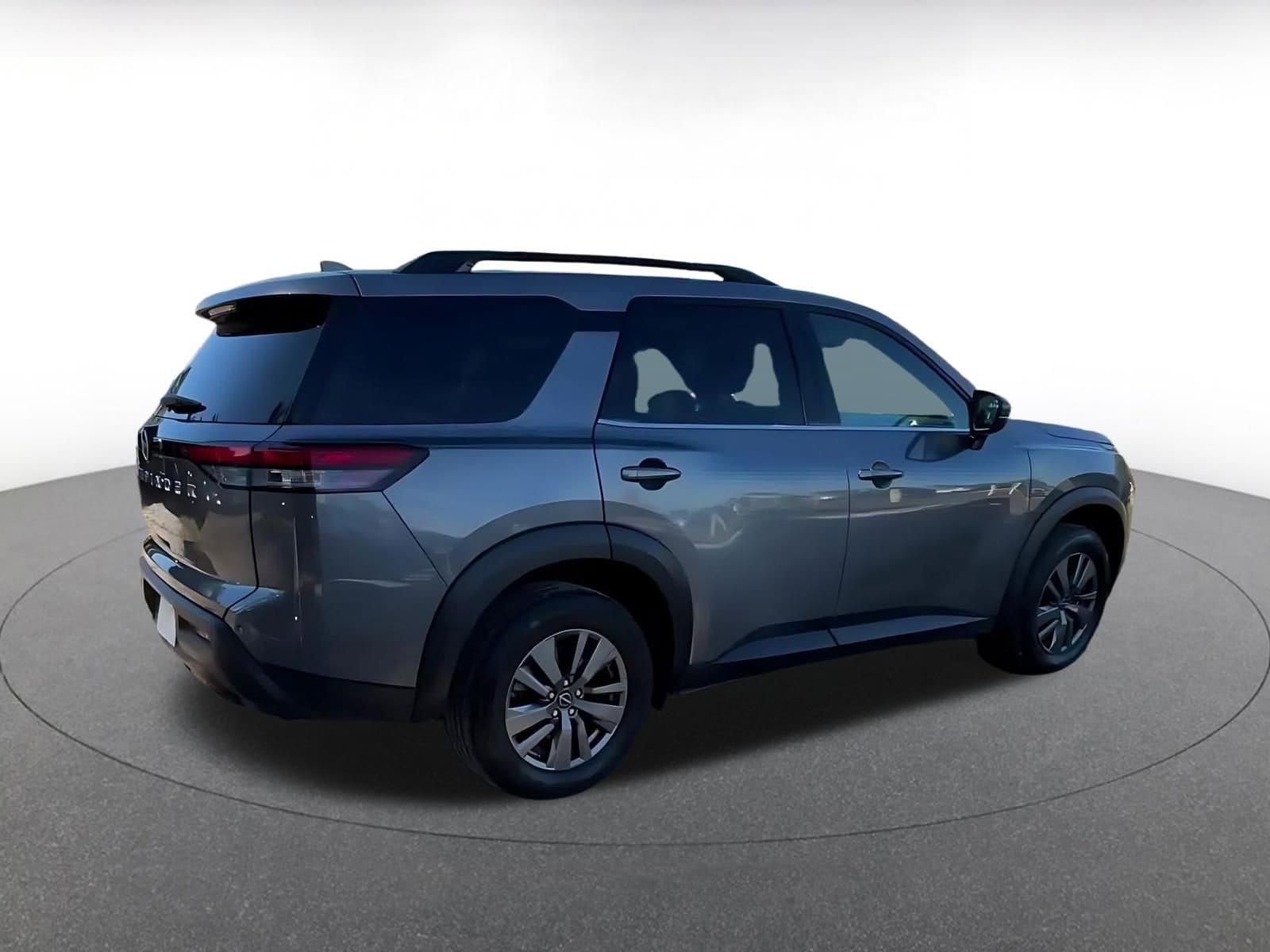Thumbnail: 2025 Nissan Pathfinder - 15