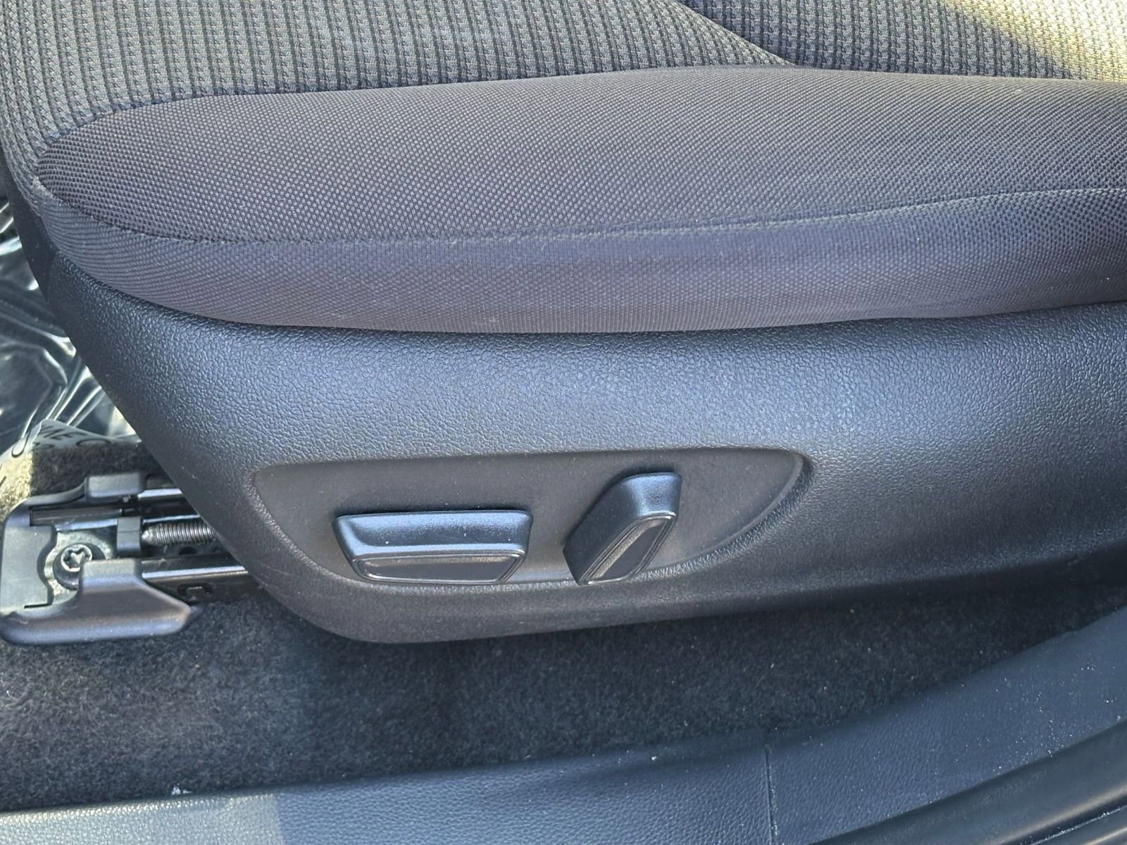 Thumbnail: 2025 Toyota Highlander - 24